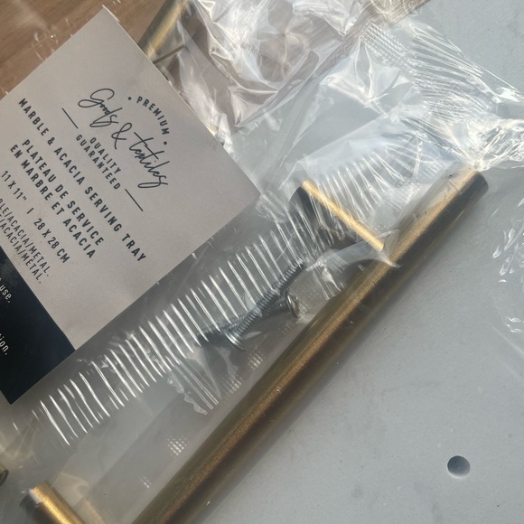 Marble and Acacia serving tray - Picture 3 of 5